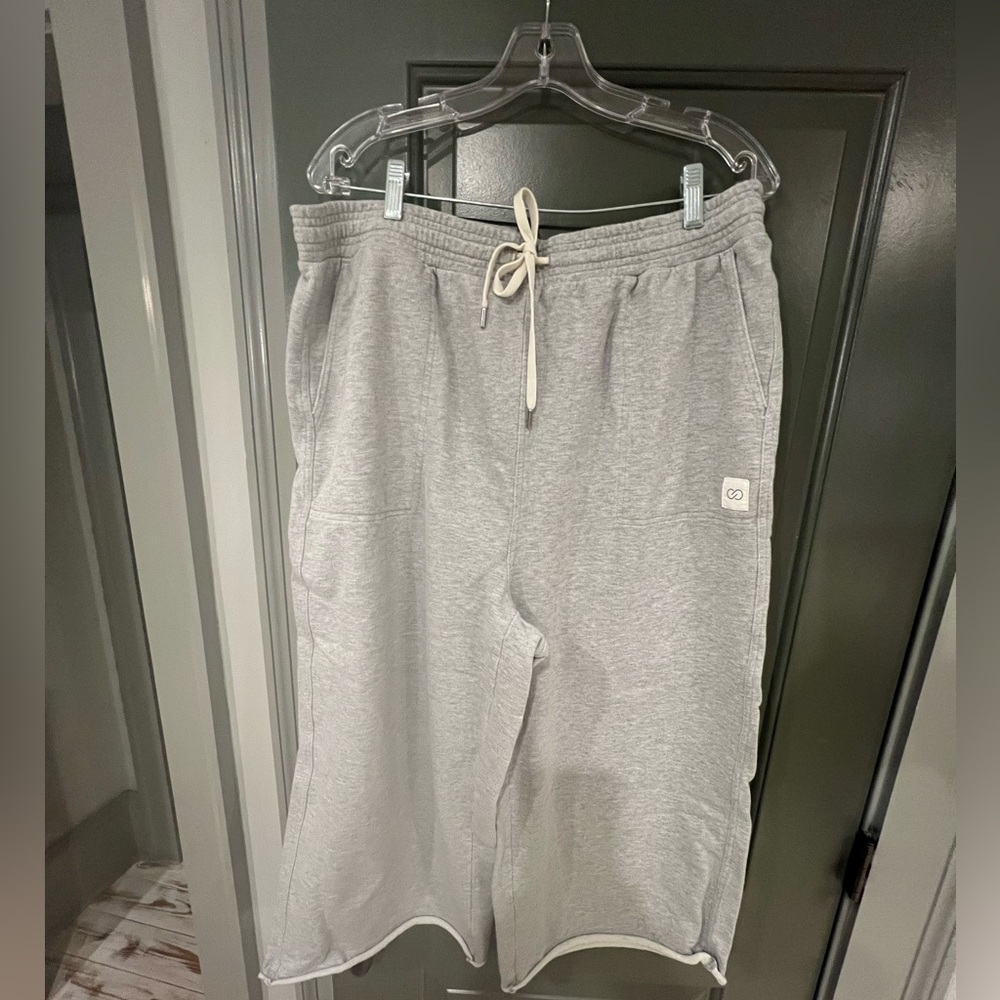Calia by Carrie Underwood Cropped Raw Edge Sweatpants